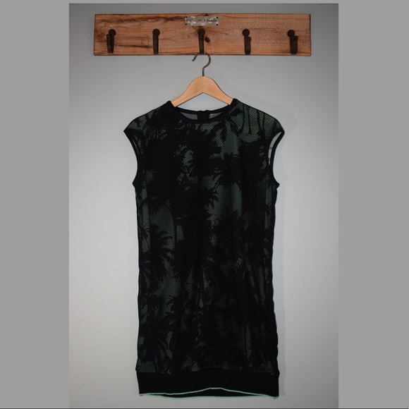 Tropical Pattern Fishnet Dress - Picture 2 of 2